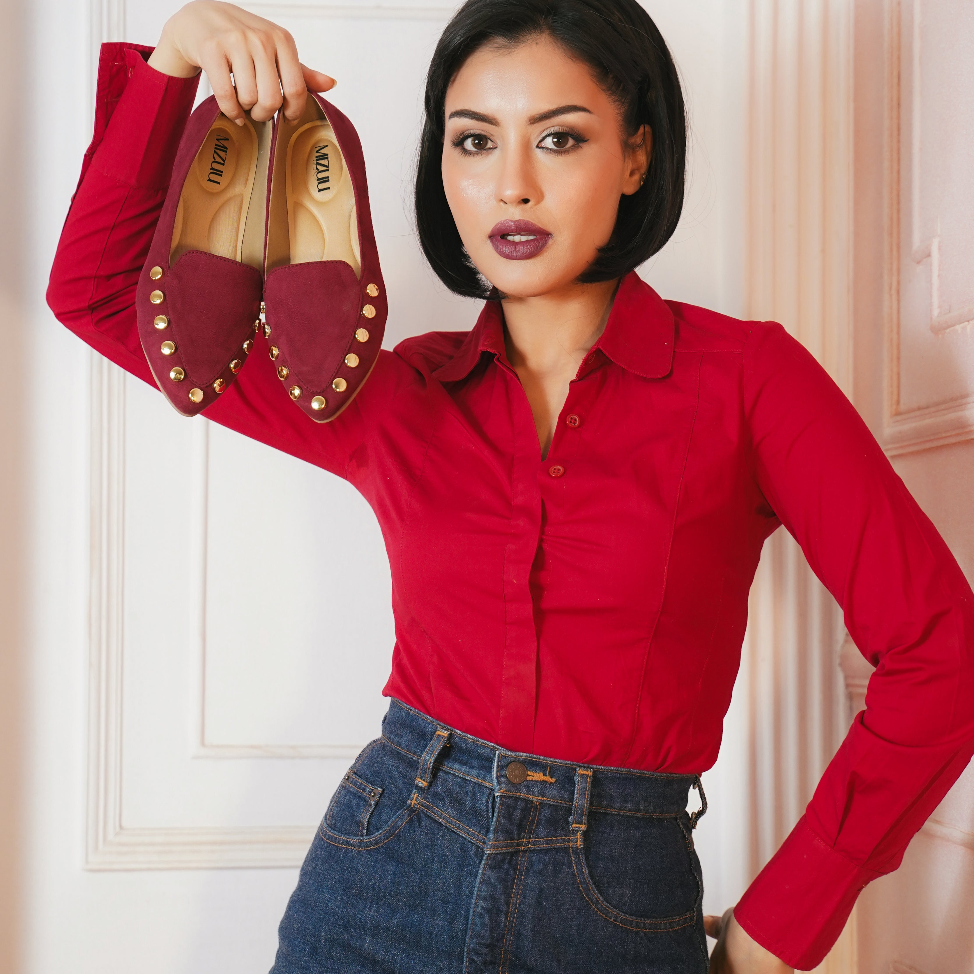 color-red