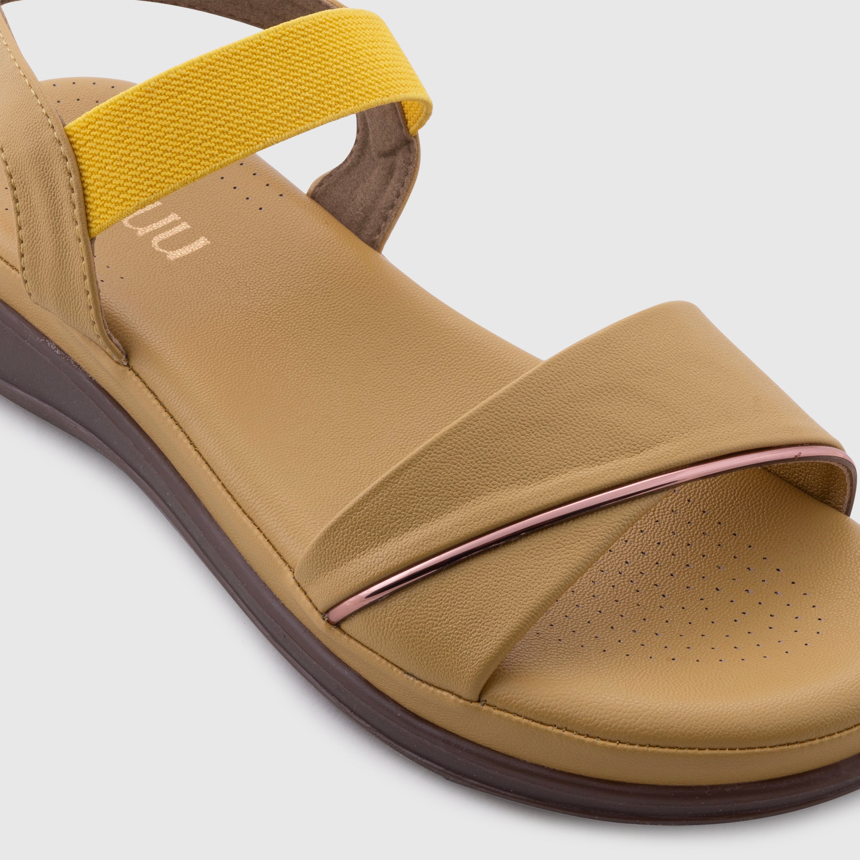 color-yellow