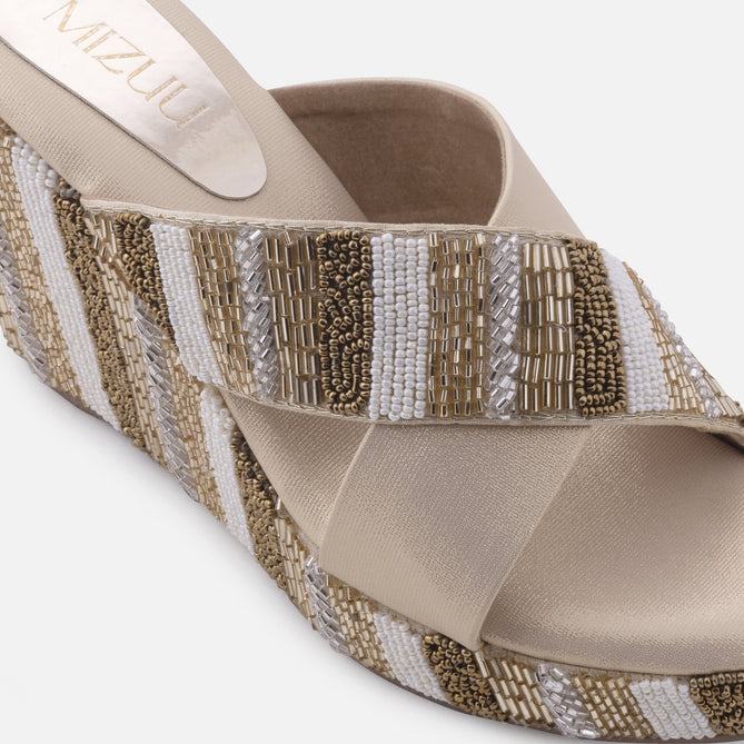 color-gold