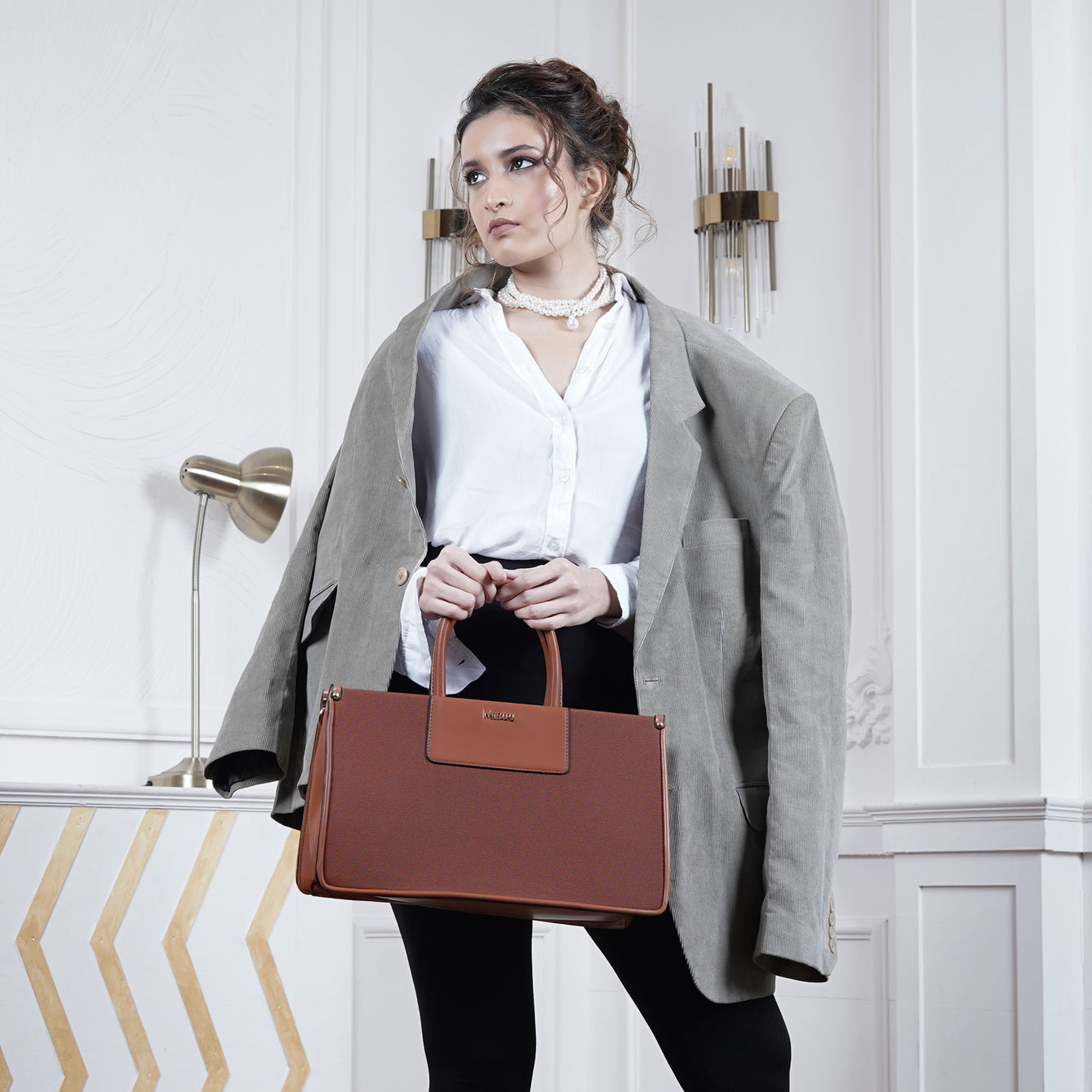 color-brown
